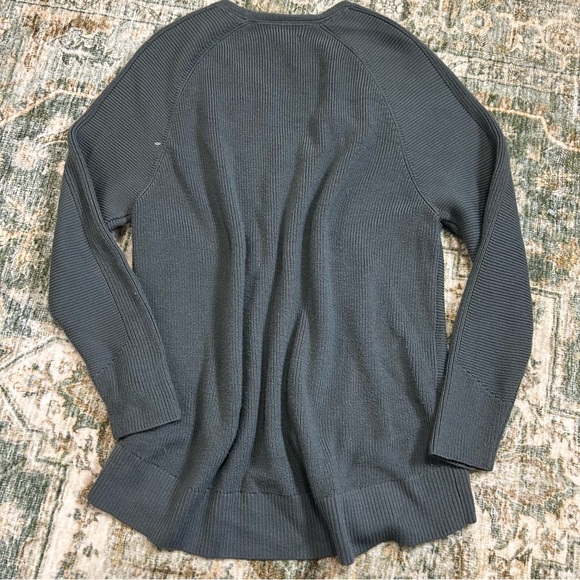 Athleta Hanover sweater size large grey knit - Picture 8 of 8